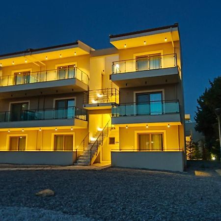 Amphipolis Deluxe Apartments Ofrínion Exterior foto