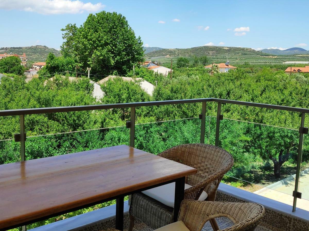 Amphipolis Deluxe Apartments Ofrínion Exterior foto